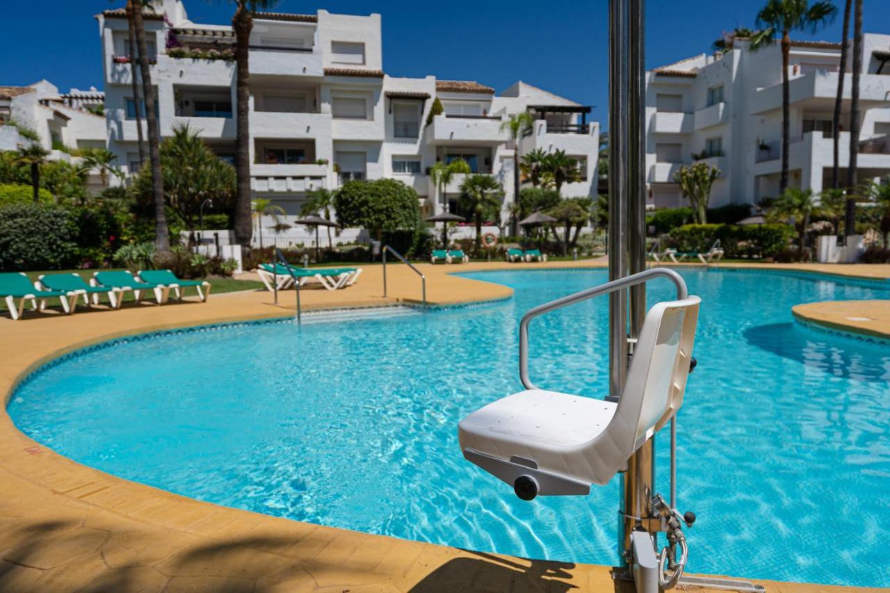 Costalita Beach Apartment Estepona Ngoại thất bức ảnh