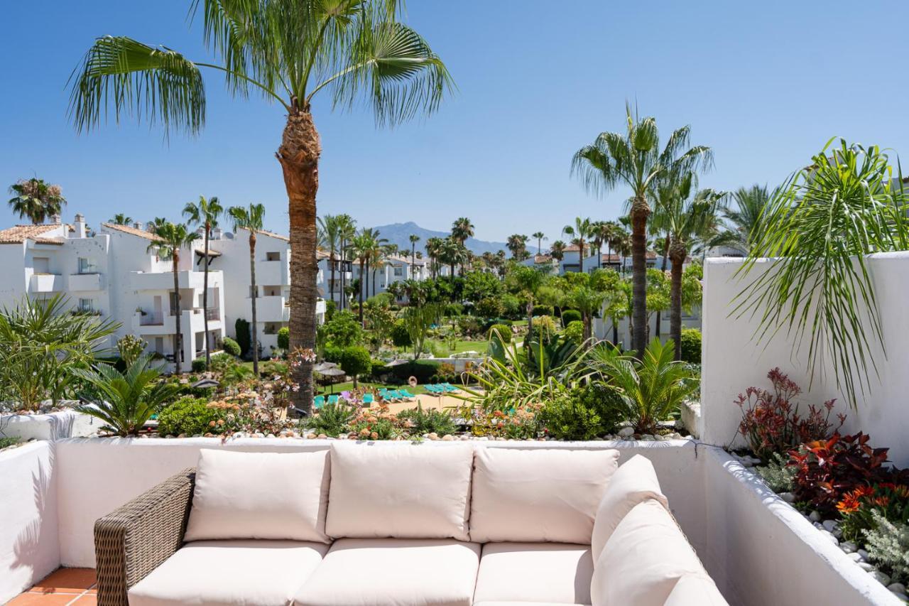 Costalita Beach Apartment Estepona Ngoại thất bức ảnh