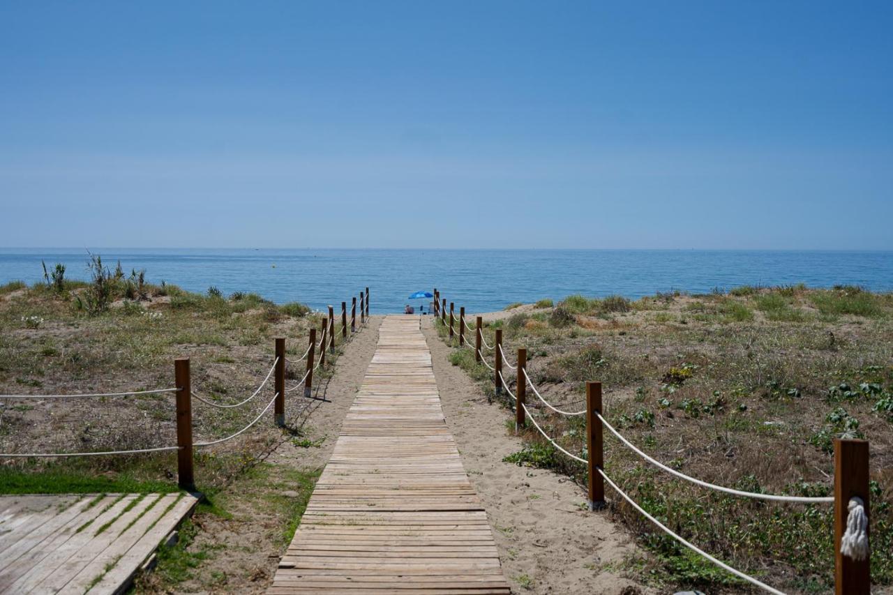 Costalita Beach Apartment Estepona Ngoại thất bức ảnh